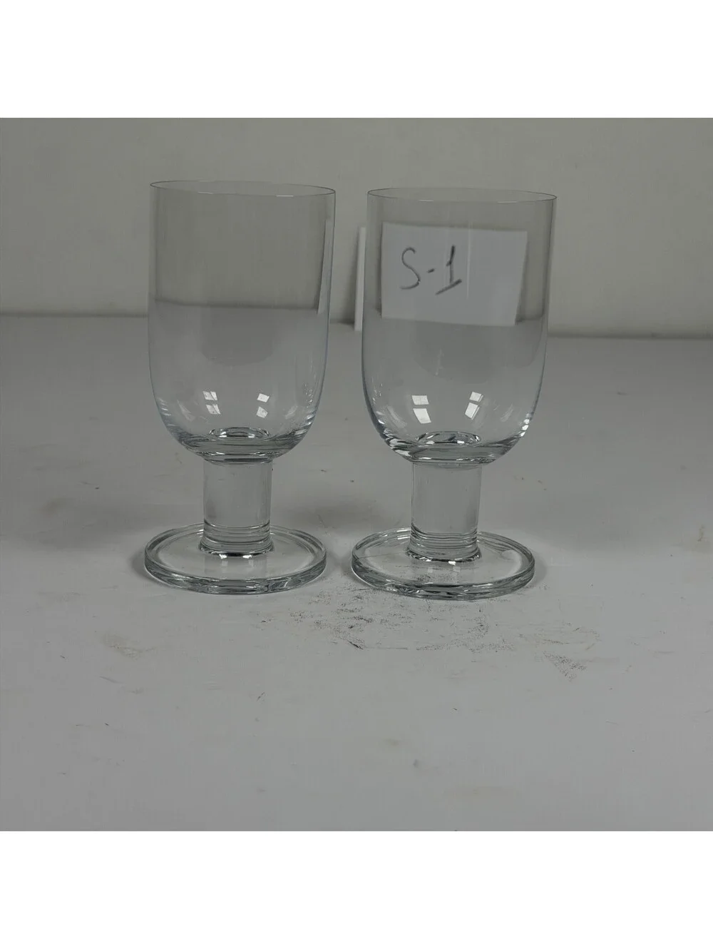 Crate & Barrel Clear Footed Glass Goblets Water Wine Glasses Set of 2 S-1